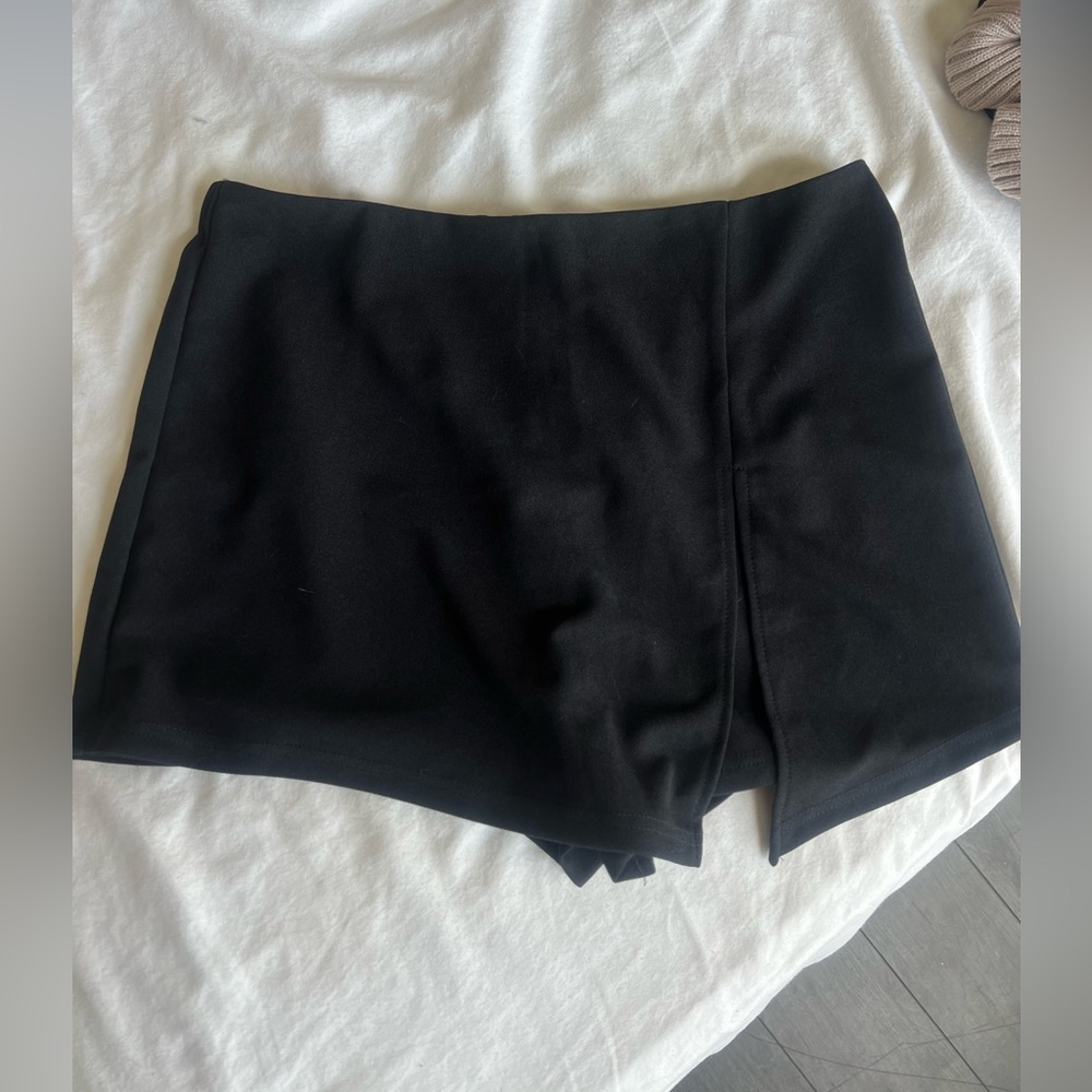 black shein skort, women’s size L